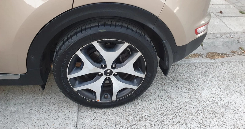 Kia Sportage cena 97800 przebieg: 138000, rok produkcji 2018 z Mielec małe 379